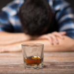 amnezja alkoholowa u osoby pijącej alkohol