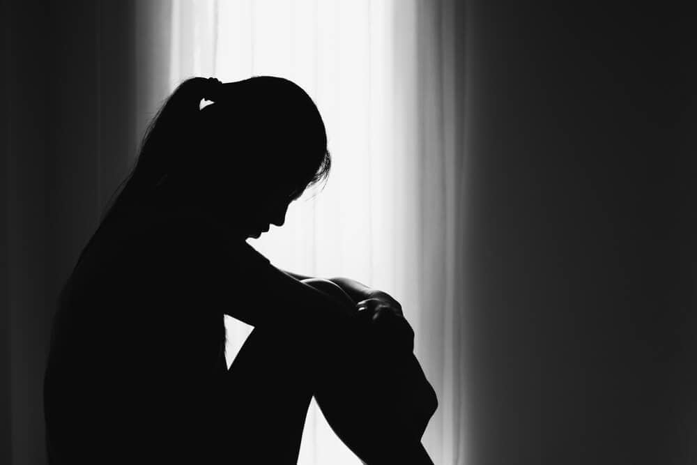 Syndrom DDA u osoby z rodziny alkoholowej – odnowa24h.pl